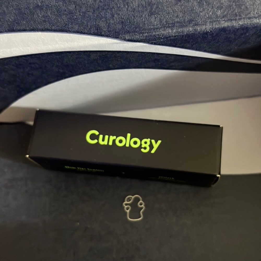 New - Curology the lip balm mint 
4 g /0.14 oz‎
